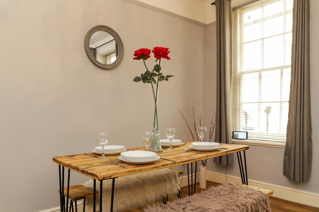 The Abberley Apartment - Stay Worcestershire Esterno foto